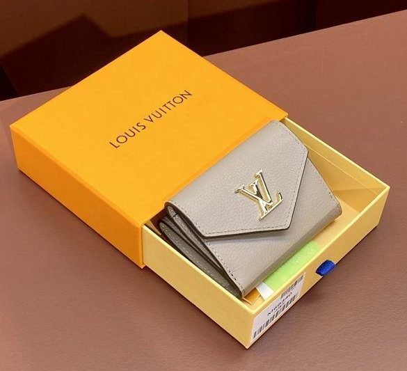 1:1 Louis Vuitton Bags M69340 10X7X2.5cm