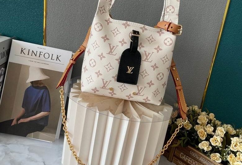 1:1 Louis Vuitton Bags M46816 17X17X17cm XMY 4colour