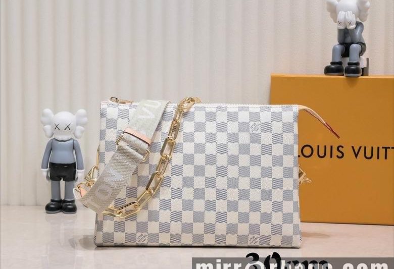 1:1 Louis Vuitton Bags Coussin M57792 30cm YG 4colour