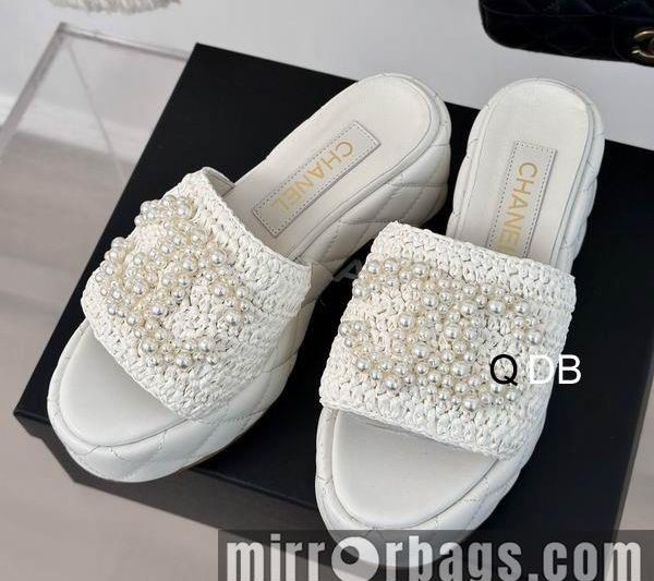 Chanel Replica Shoes sz35-40 6CM DB0509