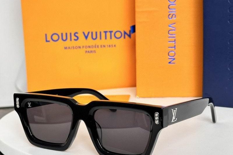 Replica LV Glasses smh76