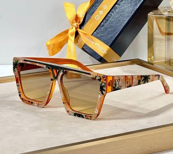 Replica LV Glasses smh22