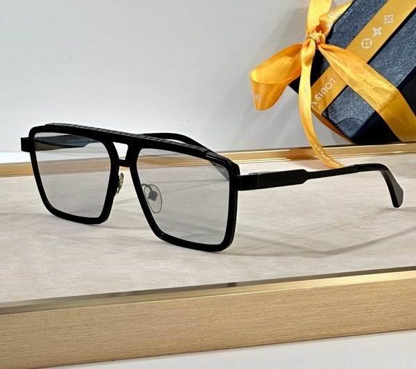 Replica LV Glasses smh13