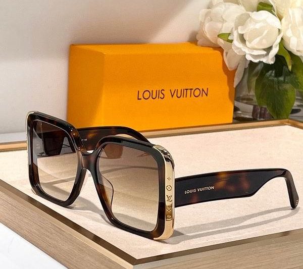 Replica LV Glasses smr50